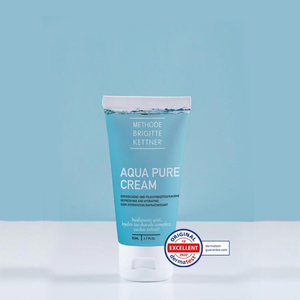 کرم مرطوب کننده 50aqua pure میلی لیتر ام بی کی